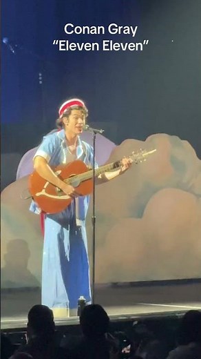 Conan Gray performing Eleven Eleven in Pittsburgh, Pennsylvania 9/16/25