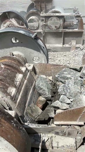 Rock Turned Into Dust in Seconds… Unreal Machine 😱 #stonecrusher #crusherpower #heavymachinery