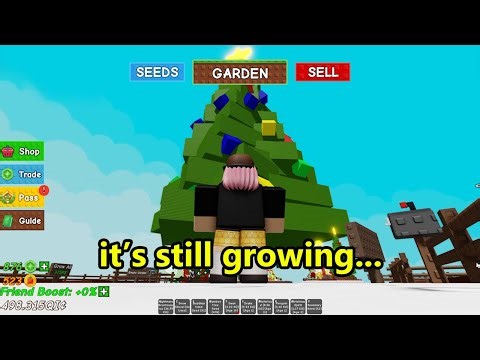 THIS CHRISTMAS TREE DOESN'T STOP GROWING | Grow a Garden | Roblox