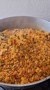 827K views · 17K reactions | Arroz con Gandules... El arroz que más...