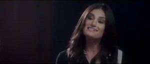 Idina Menzel and Kristin Chenoweth reunite to sing For Good