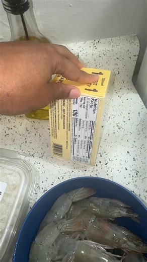 Here is the full tutorial on how I make my Walmart frozen crawfish or any frozen crawfish. Hope you guys enjoyed this recipe and don’t forget to give it a light share and comment. for more recipe videos like this. #jazzyjscajunseafoodseasoning #seafoodlovers #seafood #seafoodboil #crawfish | Jazzyjeatz