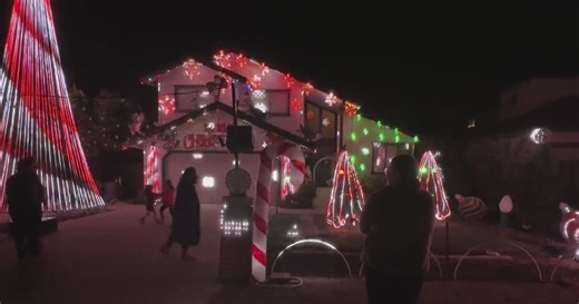 Morgan Hill man's amazing light displays turn into full-time profession