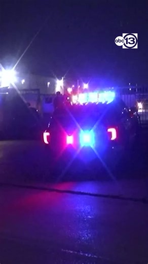 33K views · 275 reactions | HPD says once the driver completed the delivery, he was shot in the chest while returning to his vehicle, where his wife and his child were. The victim was taken to the hospital. https://abc13.com/post/suspect-shoots-uber-eats-delivery-driver-front-wife/14953660/ | ABC13 Houston | Facebook
