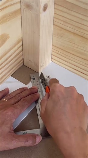 A simple way to connect plastic sheets perfectly. #DIY #SparkyTips #ElectricalWork #tipsandtricks