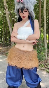 😀 #inosuke #cosplay #dance | Eipi Coser