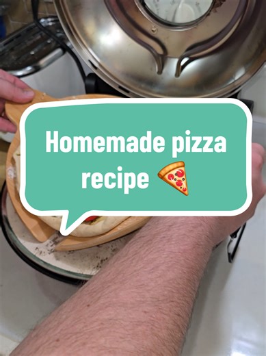 Easy Homemade Pizza Recipe from Scratch
