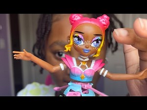 Hatchimals (Rainbow) Crystal Flyers Review
