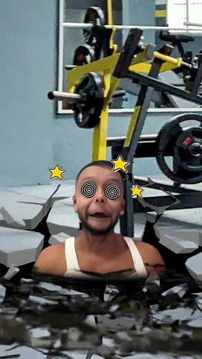 Tom Sings Cat: Building Super Muscle Body after Tail Crushed