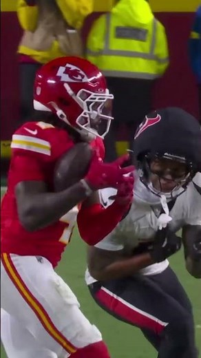 that’s one way to force an incompletion 😳