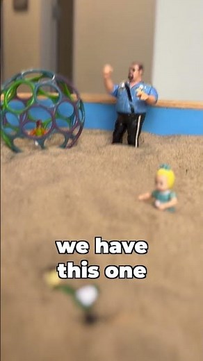 What is a Play Therapy Sand Tray?