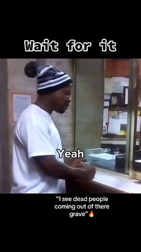 It always be the hand/pencil tapping songs that hit the hardest ##handbeat##freestyle##rap##losingafriend##frienemies##revenge##fyp