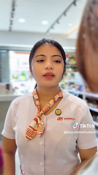 Jangan asal pakai skincare ya, Joyers! 😉 Kulit itu investasi, jadi wajib pelajari dulu biar gak salah langkah. Tenang… di JOY semuanya lengkap! Dari ilmu skincare sampai produknya, tinggal pilih dan glowing deh ✨ #JoyCosmeticsStore #BelanjaDiJOY #SkincareJoy #SkincarePemula