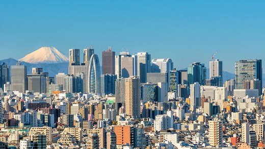 Can foreigners buy property in Japan?