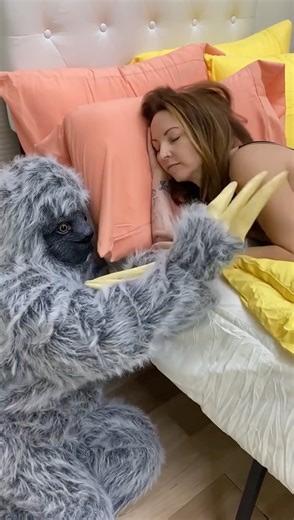 She freaked out 🤣 (produced by Kyle & Mistie) | Tips, Tricks & Funny Clips