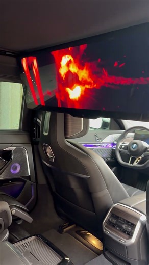 TRON: Ares in 32:9 🤯 Ultra-Wide Rear Seat Cinema (8K 31.3 Inch Panoramic Theater Screen) BMW i7