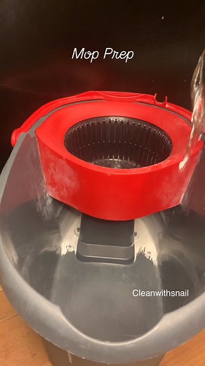 Cleaning with Snail 🐌 on Instagram: "Mop Prep, Mop Dunks #asmr #cleantok #sudsy #clean #satisfying #fyp #cleaning #foryou #mopping #ocedar"