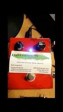 LM386 Overdrive/Distortion guitar pedal build.