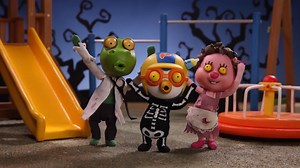 50K views · 632 reactions | Happy April Fool's Day !!!!! Pororo and friends visit a haunted house. Uh-oh. Wait…! Look behind you! Something is wrong…! More exciting adventures with Pororo ⬇ https://www.youtube.com/channel/UCAmia3u27mHY-Y6c-lwakAQ  More movies and nursery rhymes ⬇ https://www.youtube.com/playlist?list=PLif0g7abcI4eM-eF_y773WNhfAl2g-x9q | Pororo the Little Penguin | Facebook