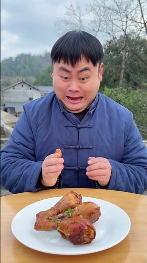 It's surprising that Er Mao can do magic tricks❗ #funny #food