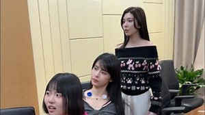 公司选代言人像演小品：选手操作一个比一个绝，笑到肚子疼