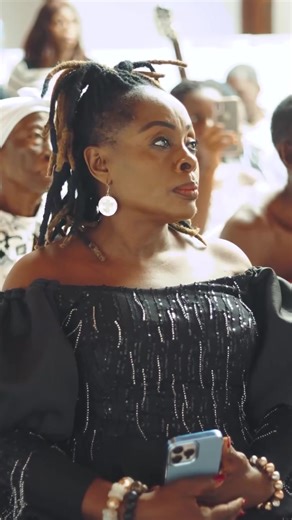 On Agya Koo Nimo’s 95th birthday, the Warrior King Watches team, led by the CEO, Mr. Patrick Amofah, had the honour of presenting a custom timepiece to Ghana’s legendary musician. Mr. Amofah shared, “Agya Koo Nimo is my all-time favourite musician. His music shaped my life, my mindset, and my understanding of how to live with purpose and contribute to nation building. His philosophy has guided how I see work, people, culture, and heritage. In many ways, his music raised me long before I ever met