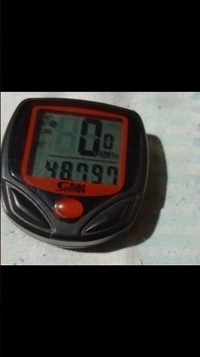 cronómetro digital barato en funcionamiento #aventura #bicicleta #ruta #paisaje #calles #rurales