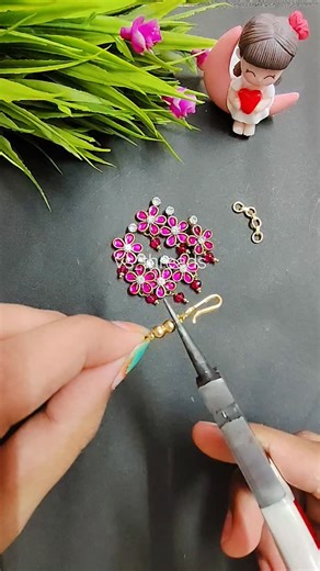 vs_threads on Instagram: "Part - 2. Customized this invisible chain for our client 💖 DM for queries n order's #invisiblechain #patches #instatrending"