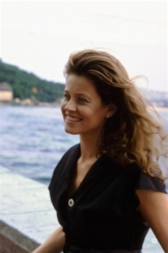 From breaking Hollywood’s rules in Alien to surprising the world again in Avatar — what made Sigourney Weaver’s journey so extraordinary? The twists in her story may surprise you… 👇 | Christie Dutton