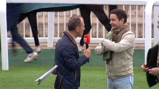 39K views · 386 reactions | 🚨 Des nouvelles de 𝗠𝗮𝗿𝗶𝗲 𝗩𝗲́𝗹𝗼𝗻 Tombée lourdement samedi 21 février à Cagnes-sur-Mer, la sextuple Cravache d'Or féminine souffre d'une petite fracture d'un os du pied. Son agent, Jules Susini, s'est arrêté à notre micro ⤵️ | Equidia | Facebook