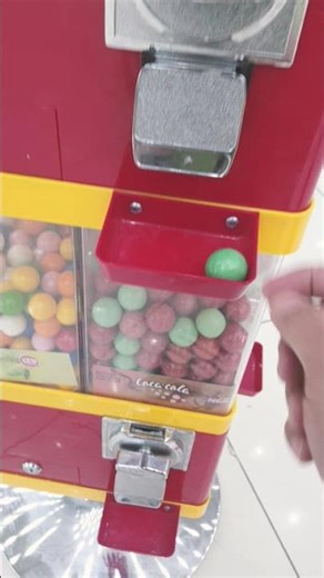 Square gumball machine candy dispenser is amazing #shorts
