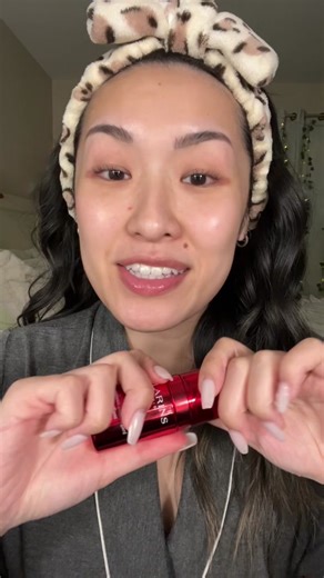 Clarins Total Eye Lift Cream Review: Say Goodbye to Eye Bags and Wrinkles