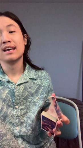 autiscardist on Instagram: "Hand fan #cardist #cardistry #magic #magician #autiscardist"