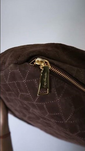 Bolsa Tiracolo Luiza Barcelos Hobo com Monograma Marrom #shorts