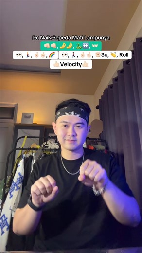 ada janda” kabur suaminya 🤌🙂 dc by? Komen dong kalo FYP! 🤏 Velocity DC emoji terbaru udah ada! Komen dong mau DC apa lagi, bakal aku bikinin 🫶🏻 #velocity #rucas #jepetutor #tutorialvelocity Cocok buat dance bareng bestie, squad, keluarga Lagi rame di FYP & trending 🤙🏻