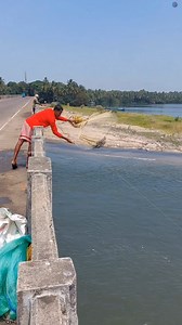 190K views · 322 reactions | sea fishing net casting #fishing #seafishing #fishingvideo #seafishingvideos #fishingislife #fishinglife #casting #fish #fisherman | English meen | Facebook