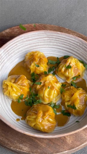 Mingle’s A Bit of Everything Pack is the flavour makeover your spice rack needs. 👏👏Save 30% off RRP when you Bundle in our Everything Pack! 🔥 12x delicious & quick dinner sachets 🔥 7x HUGE spice bottles 🔥 1x Chilli & Lime Umami 🔥 2x best-selling sauces. No artificial ingredients, preservatives or high amounts of added sugar. Love it or your money back. | Mingle Seasoning