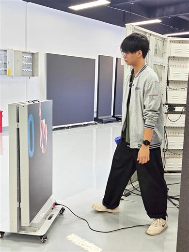 Best Folding Poster Screen for Easy Setup