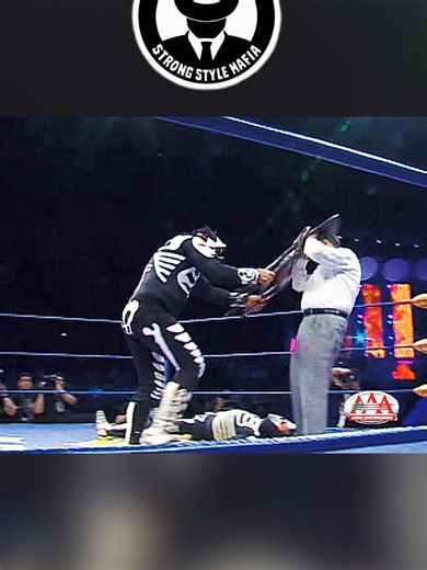 Nadie como Don L.A. PARK🔥🔥 . . . . . . . . . . . . . . #luchalibre #cmll #luchalibreaaa #cmlldeluchalibre #luchalibreprofesional