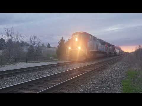 GTW Heritage! Sunset! CN Z149 - 8952W at Mainway - May 04, 2025