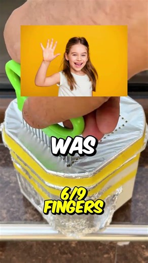 Embarrasses kids edition 🫣 Put a finger down #fingerdown #facts