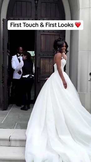 Beautiful first look and first touch between this bride and groom! #wedding #weddinginspo #groom ##bride 🎥 @@JS