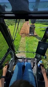 #fypreelsシ゚viralシ #reelschallenge #escavetor | Imien Mie Turboo