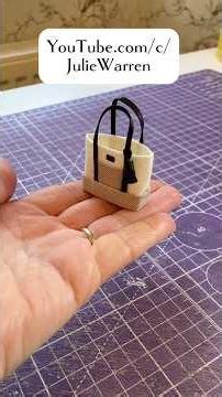 Easy to make 12th scale stylish tote bag #miniatures #dollhouses #dollshouses #tutorial #easytomake