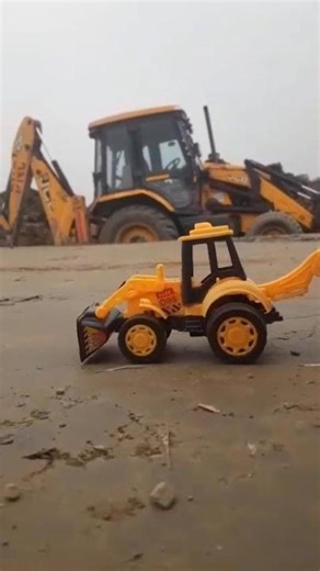 remote control riding bulldozer JCB training toss video