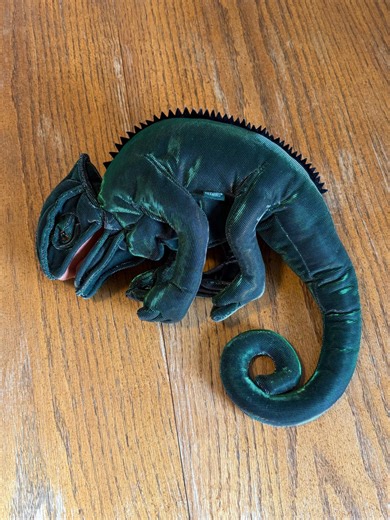 Folkmanis Chameleon Hand Puppet, Emereald Green, Large Stuffed Animal Puppet for Montessori Pretend Play, Collectible Toy - Etsy