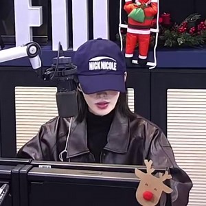 ☃️ Do you wanna build a snowman ~ 🎶☃️🩵 #Wendy #웬디 #WanD #WendysYoungstreetS2 #웬디의영스트리트 | Wendy Son Seung Wan PH Fanpage