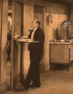 Charlie Chaplin Funniest Movie Clips | Timeless Comedy Classics 😂🎩