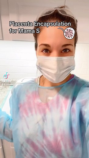 🧴💦💊🫶🏼🌳 Process video for mama S, thanks for choosing Midwest Placenta. 🫶🏼 #certifiedplacentaencapsulator #placentaspecialist #placentaencapsulation #placentapills #placentacapsules #placenta #postpartumhealing #postpartumrecovery #postpartum #naturalbirthhealing #naturalbirth #midwestplacentaencapsulation #healthypregnancy #midwestplacenta #encapsulateitdonttrashit #placentophagy #placentatincture #placentatreeoflife #placetasalve #placentalotion | Midwest Placenta Encapsulation