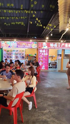 Saturday night | Red Garden Food Paradise